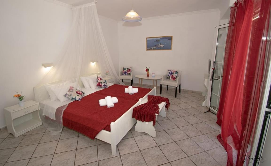 Apart Hotel Blumarin Agios Gordios  Bagian luar foto