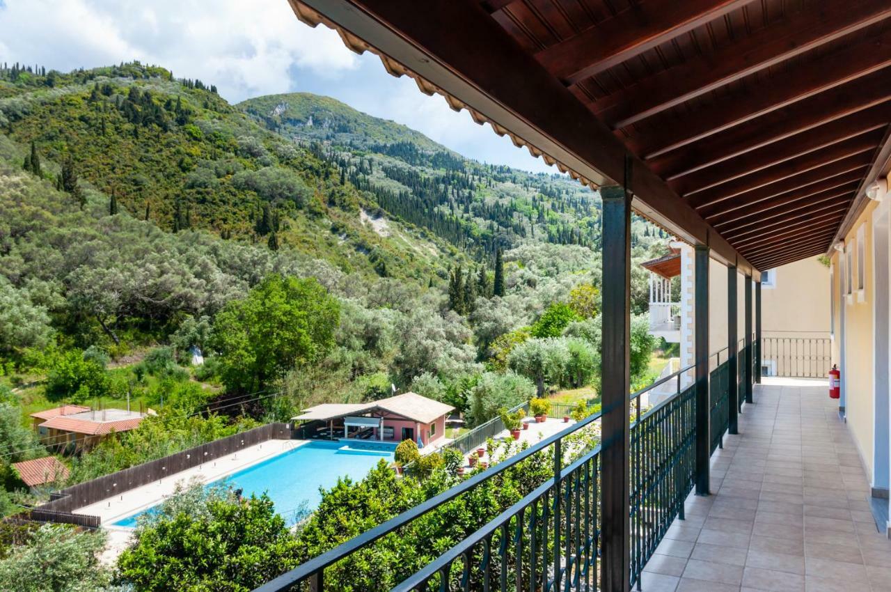 Apart Hotel Blumarin Agios Gordios  Bagian luar foto